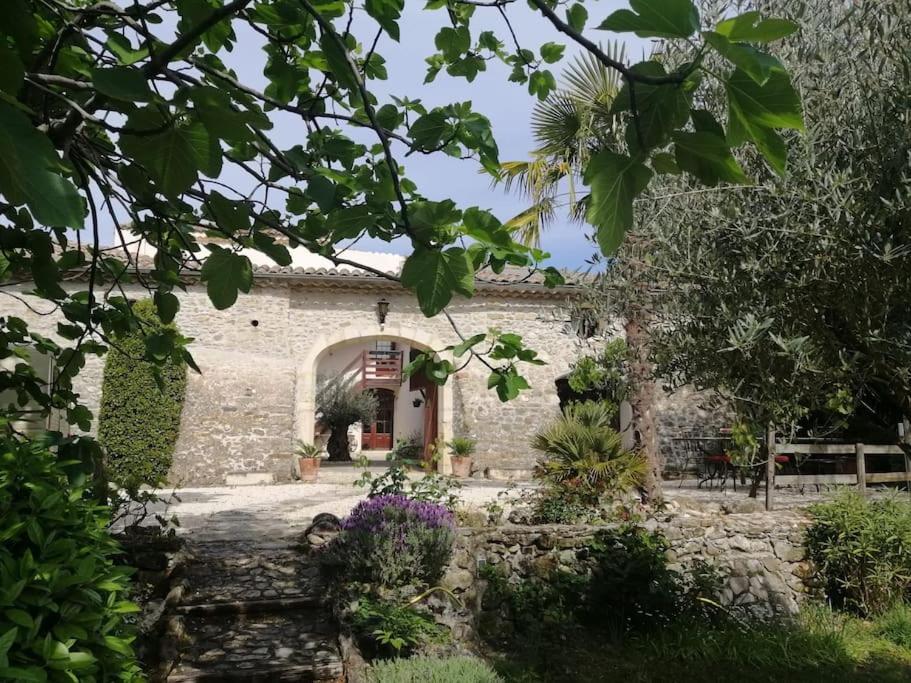 ホテル La Bastide De Sauvetas Bonlieu-sur-Roubion エクステリア 写真